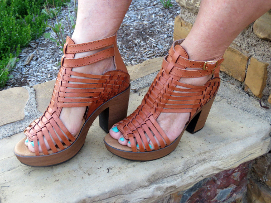 Emerita shedron huarache mexicano
