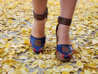 Azul high heels/Mexican heels/Mexican huaraches//huarache sandal//Mexican huarache///Huarache mexicano//Mexican sandal