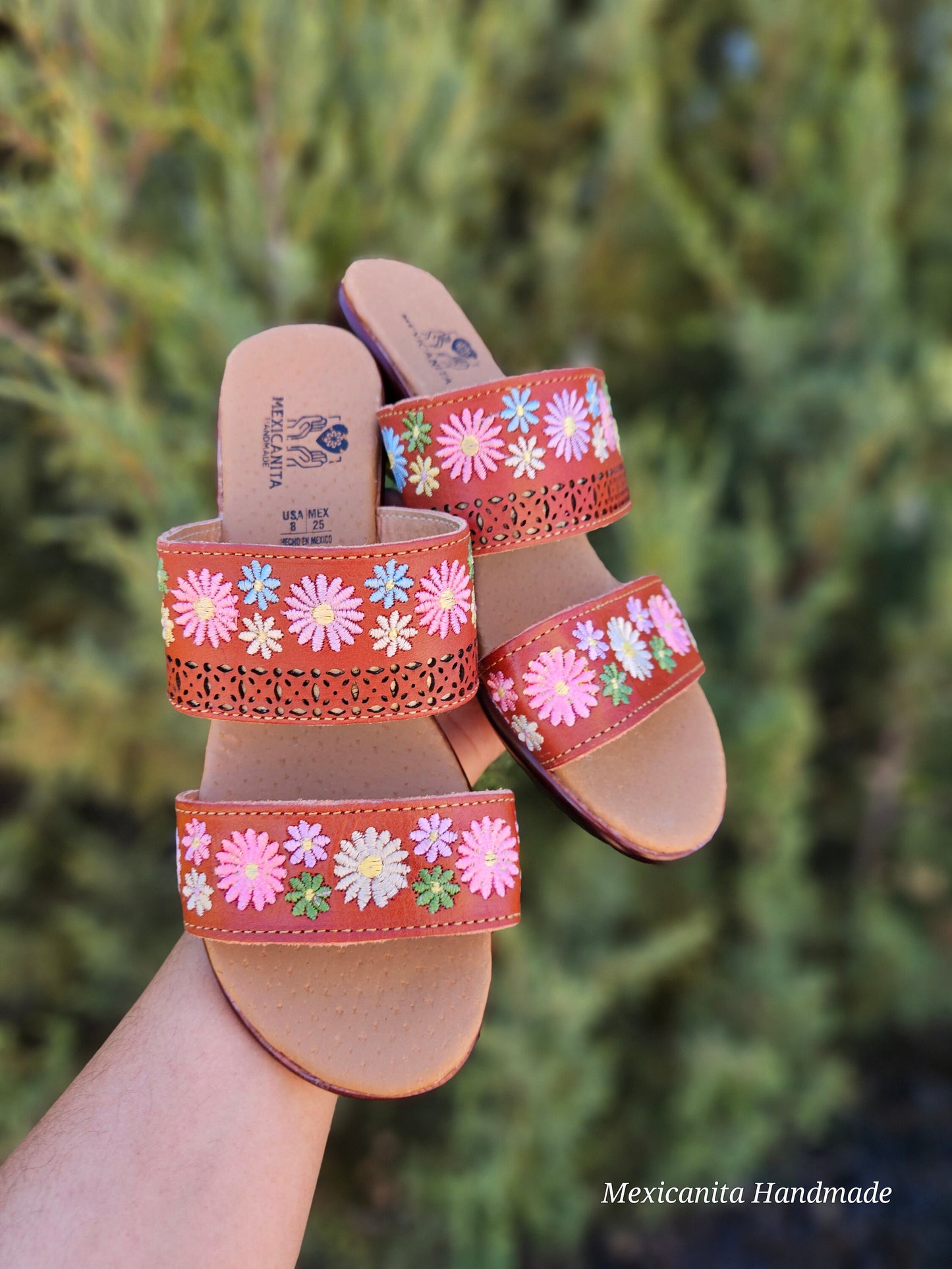 Amanda || low heel sandals||mexican huarache||mexican shoes|| open toe sandals||low heels sandals||gift for mom||WIDE FEET FRIENDLY