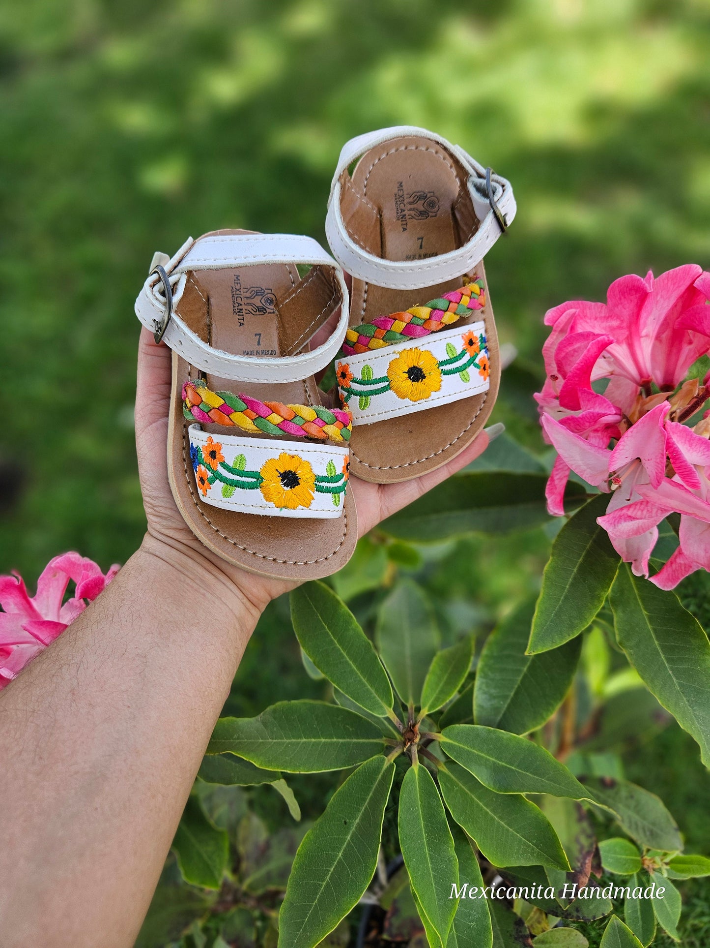 Natalia white Babies and toddlers huaraches sandal/Huaraches para bebe//Girls sandals, huaraches for babies and toddlers, baby shower gift