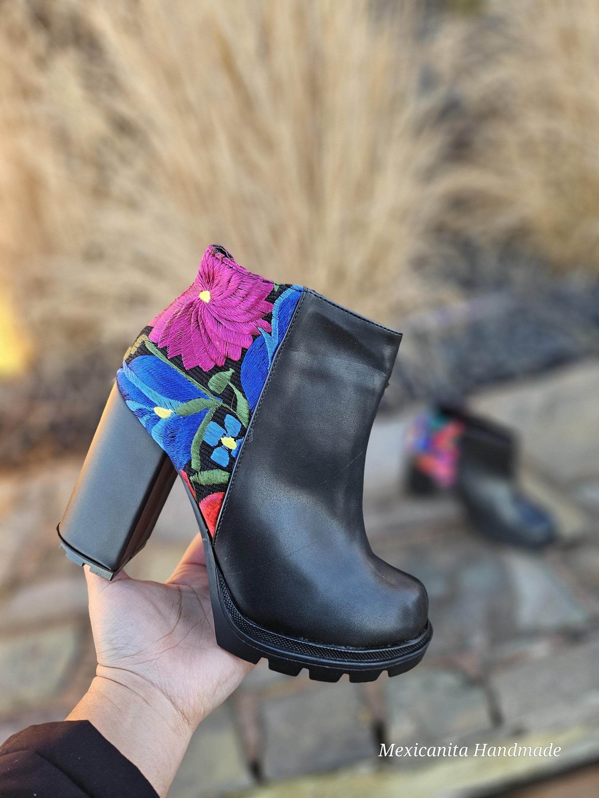 Lucia embroidered boots//Women's mexican boots//Chiapas boots//Suede boots//embroidered suede boots//floral embroidered ankle boots