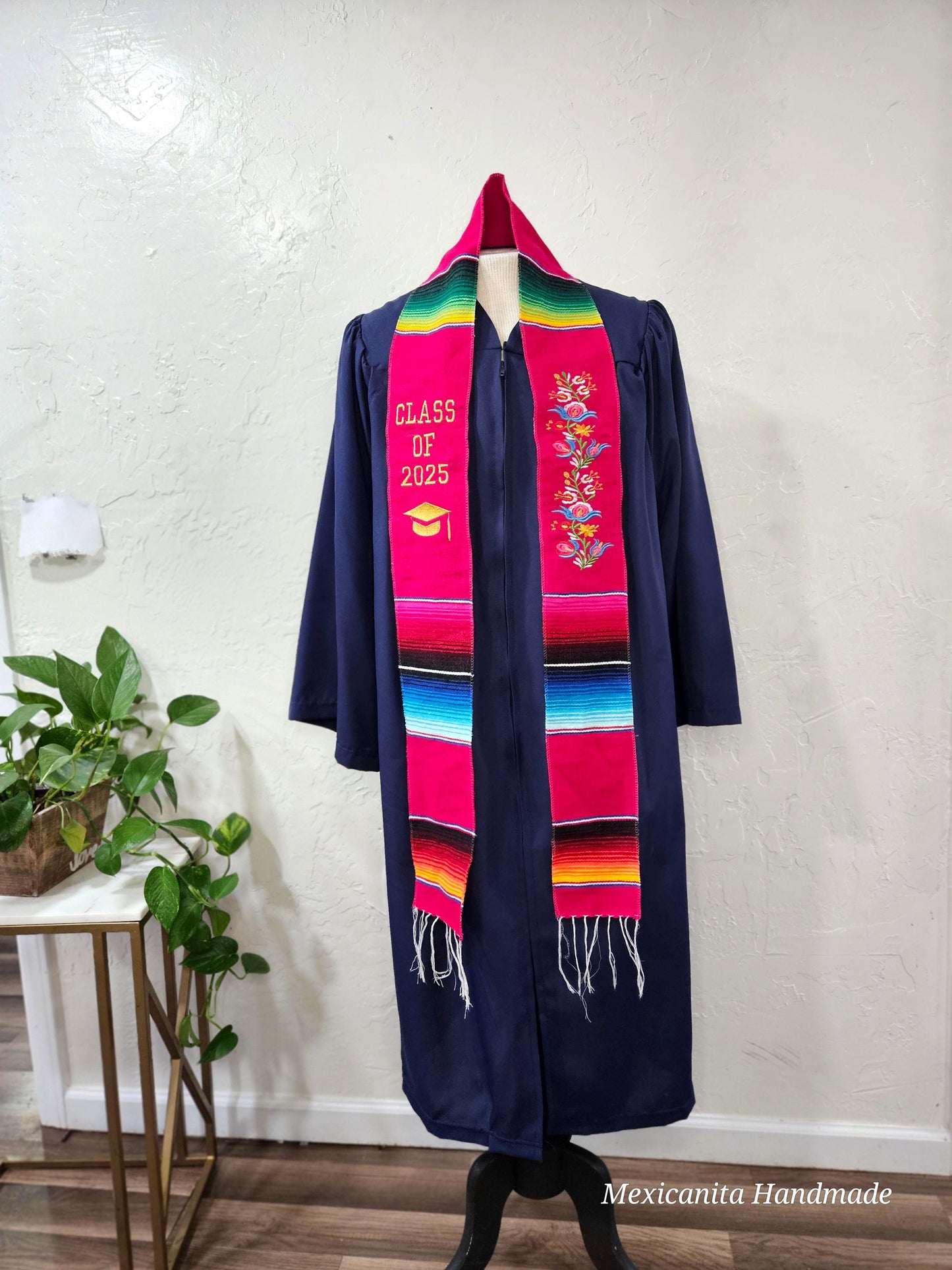 Stole 2025 Mexican graduation stole//Serape stole//mexican floral stole//class of 2025//made of real serape fabric