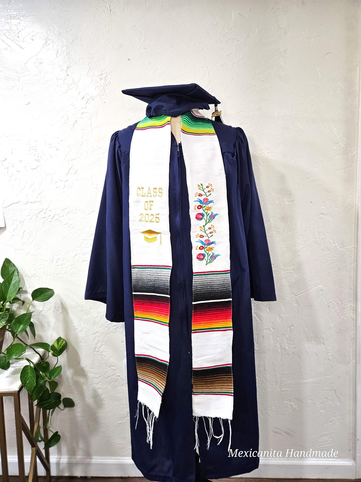 Stole 2025 Mexican graduation stole//Serape stole//mexican floral stole//class of 2025//made of real serape fabric