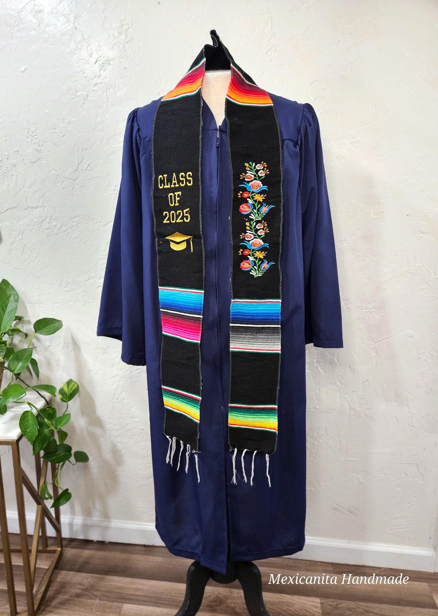 Stole 2025 Mexican graduation stole//Serape stole//mexican floral stole//class of 2025//made of real serape fabric