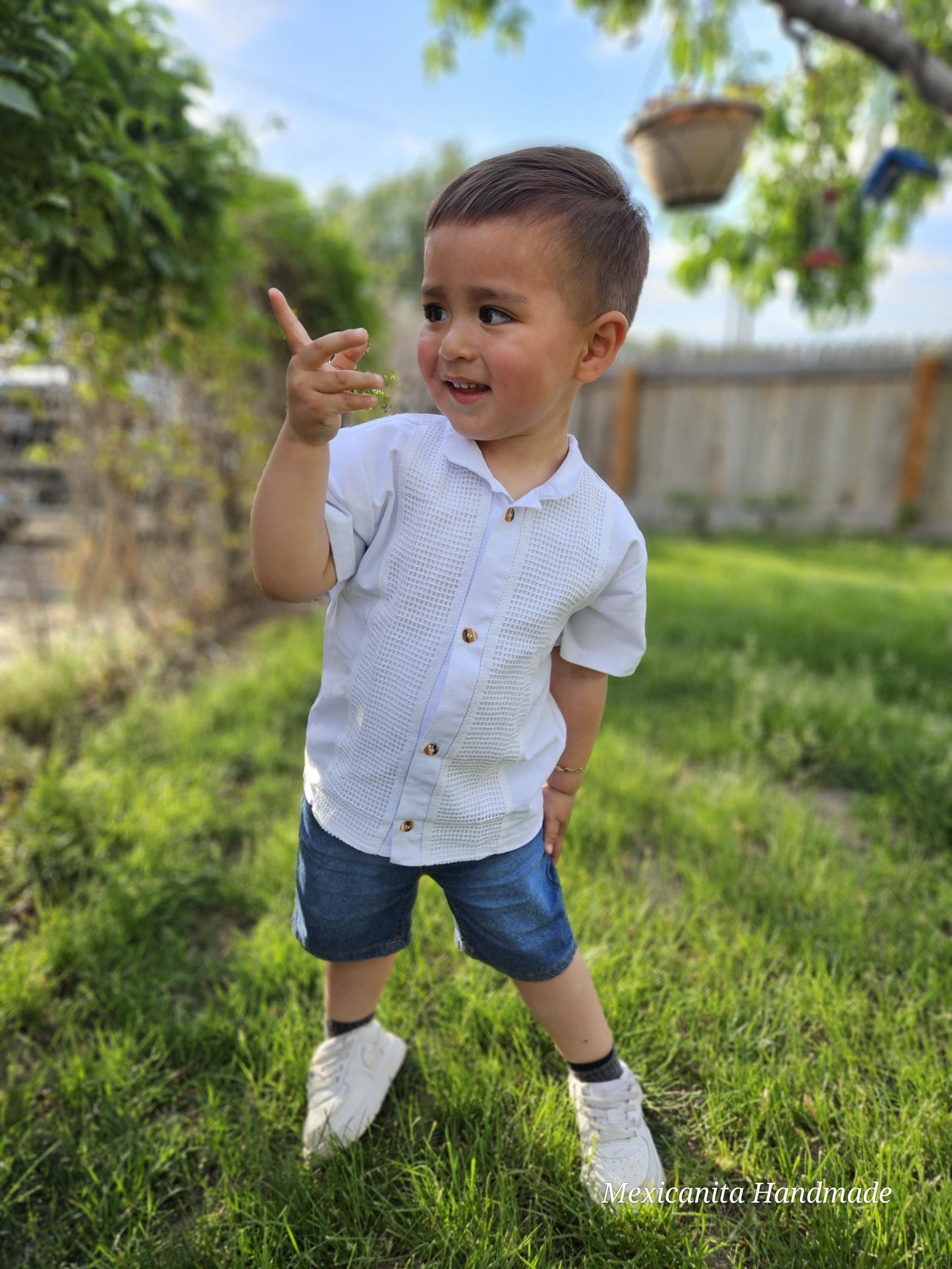 Mexican guayaberas for boys, Boys shirts, Mexican shirts for boys, guayabera for toddlers, guayabera for kids, first communion shirt||Adriel