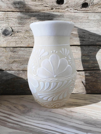 Mexican floral vase, hand-painted vase, Mexican pottery vases, cielito lindo decor