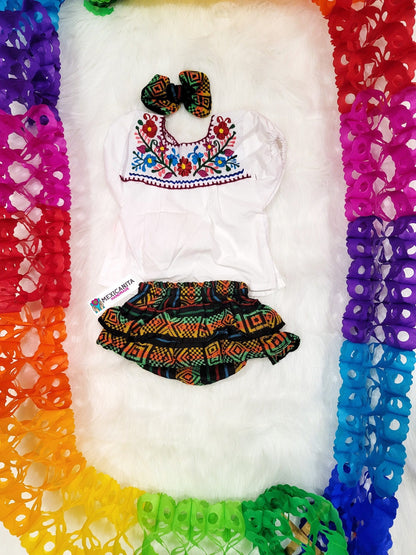 Baby mexican outfit//Taco-bout party outfit//Fiesta outfit//Mexican bloomers/Serape//taco twosday party//ruffles//baby mexican set outfit//