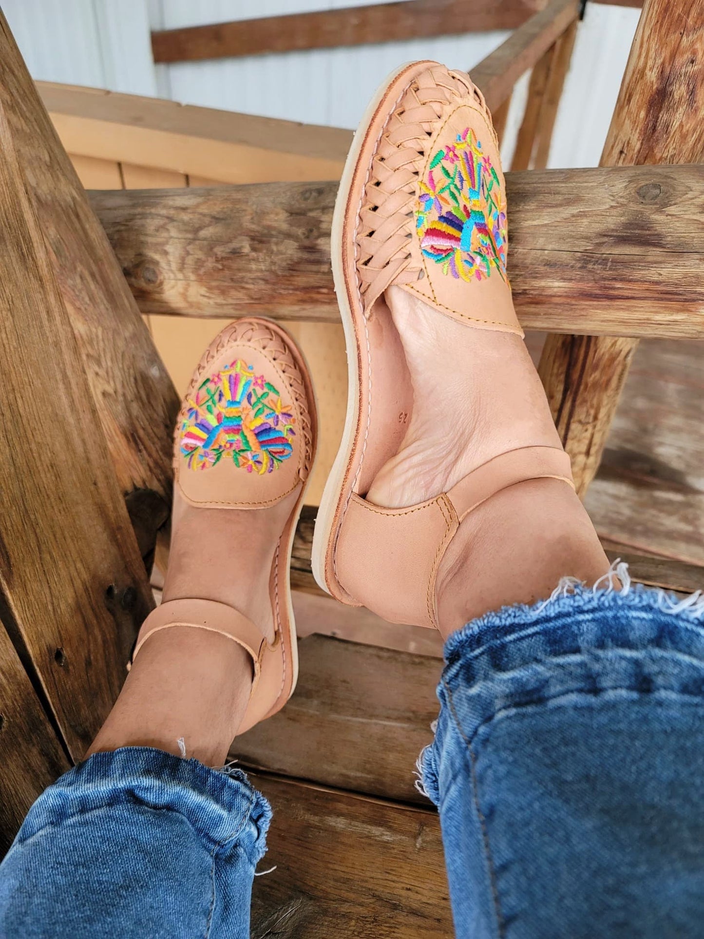 Otomi closed toe huarache||mexican huarache||boho-hippie||huarache mexicano||huarache for women||mexican sandals||tenango art||otomi art||