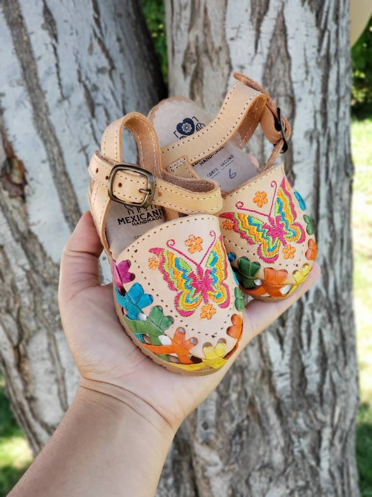 Butterfly multi Babies and toddlers huaraches/Huaraches para bebe/Huaraches for girls/Girls shoes//Mexican huaraches for babies and toddlers