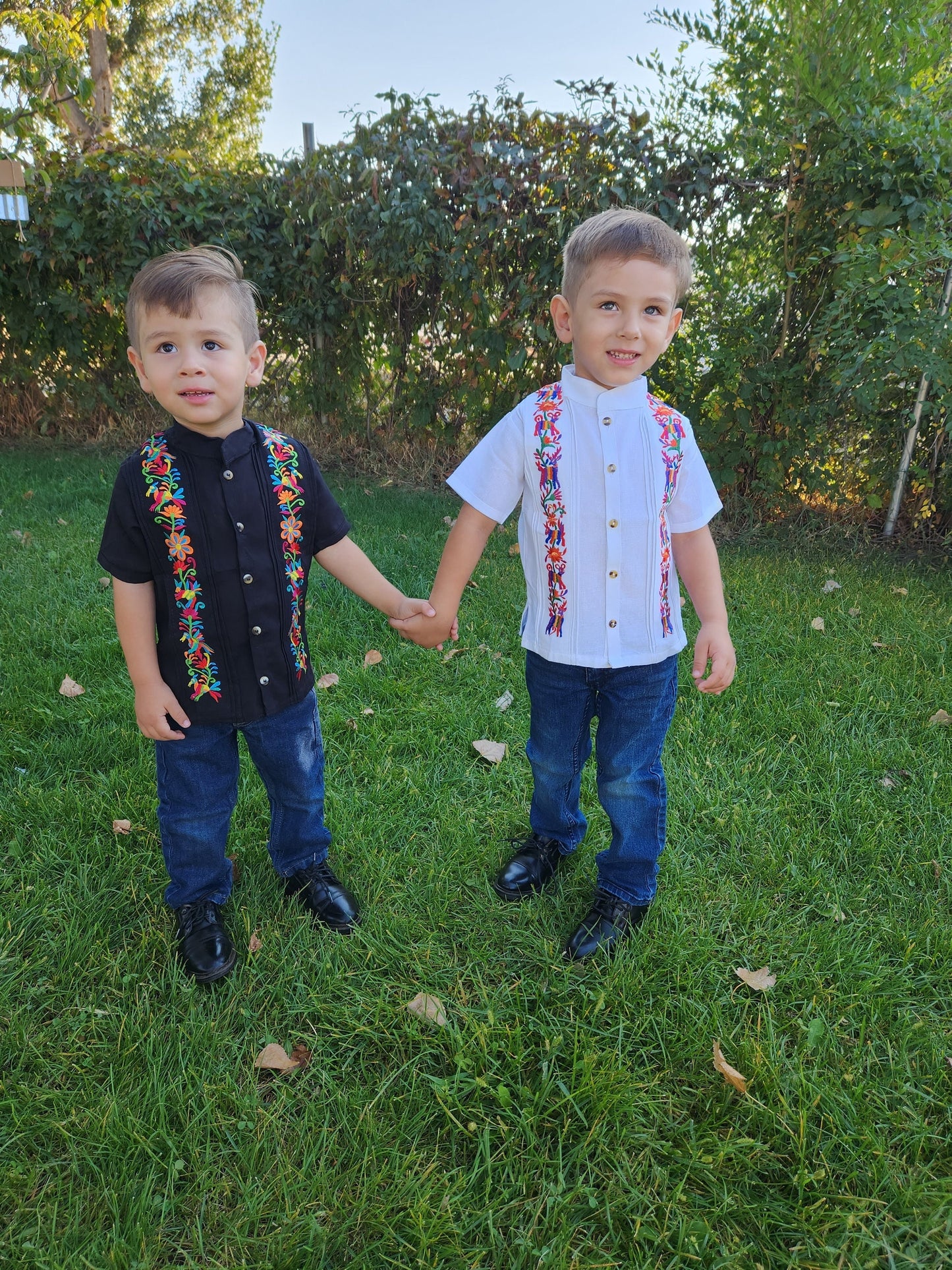 Mexican guayaberas for boys, Boys shirts, Mexican shirts for boys, guayaberas for toddlers and boys, guayabera for kids