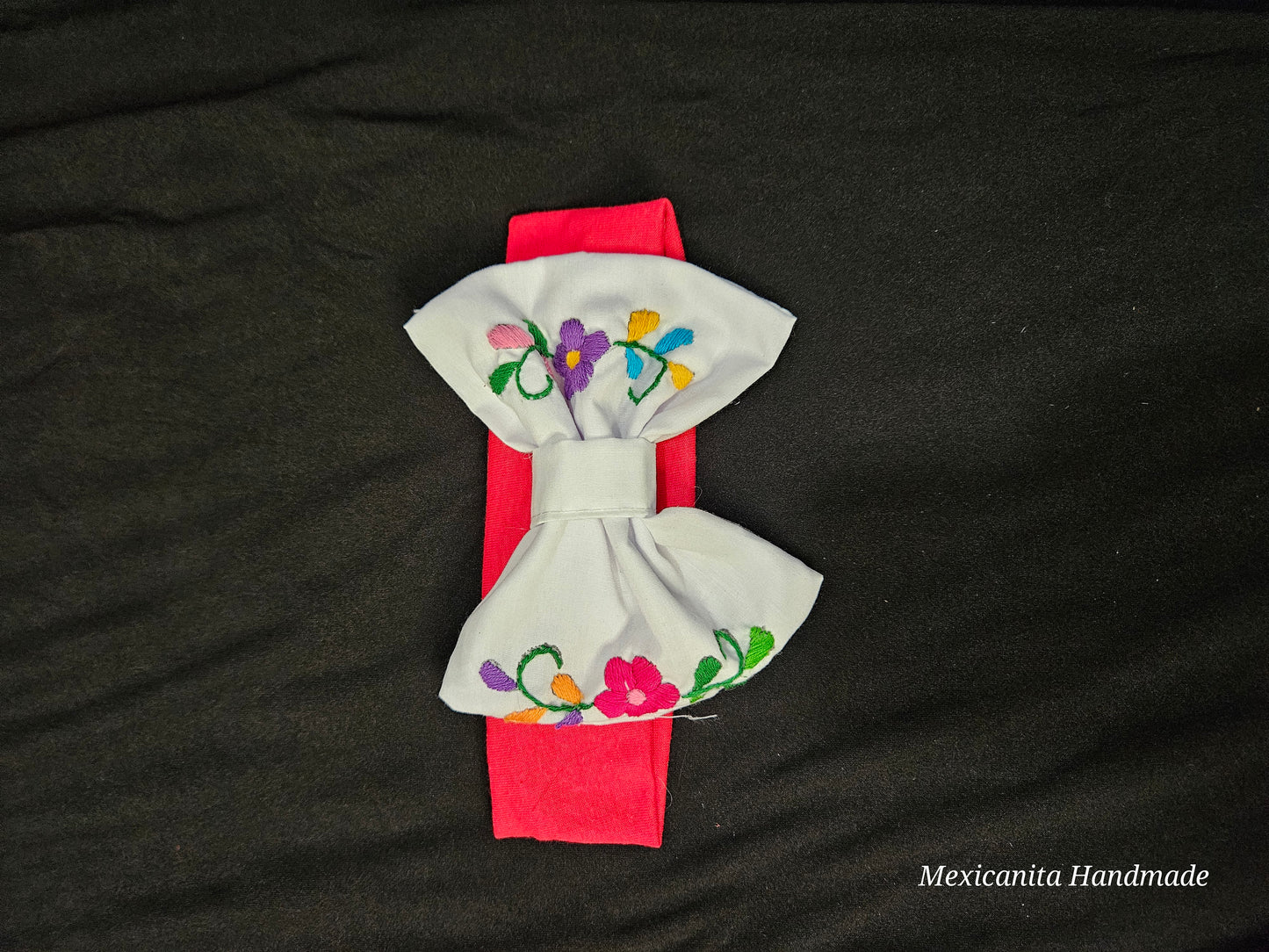 Mexican bodysuit for baby girl|| Embroidered bodysuit for baby girl,Mexican onesie||First fiesta outfit for baby girl||Bow and belt included