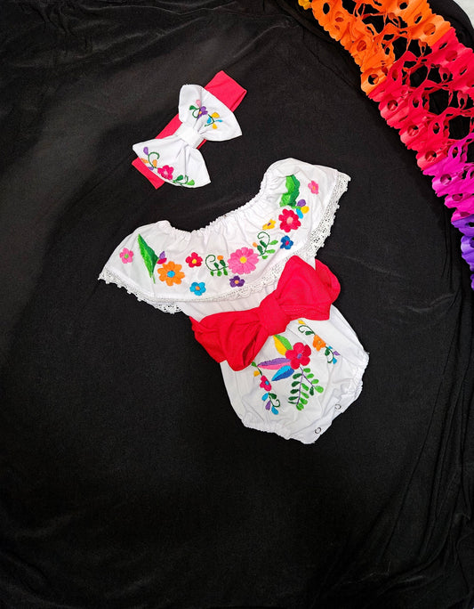 Mexican bodysuit for baby girl|| Embroidered bodysuit for baby girl,Mexican onesie||First fiesta outfit for baby girl||Bow and belt included
