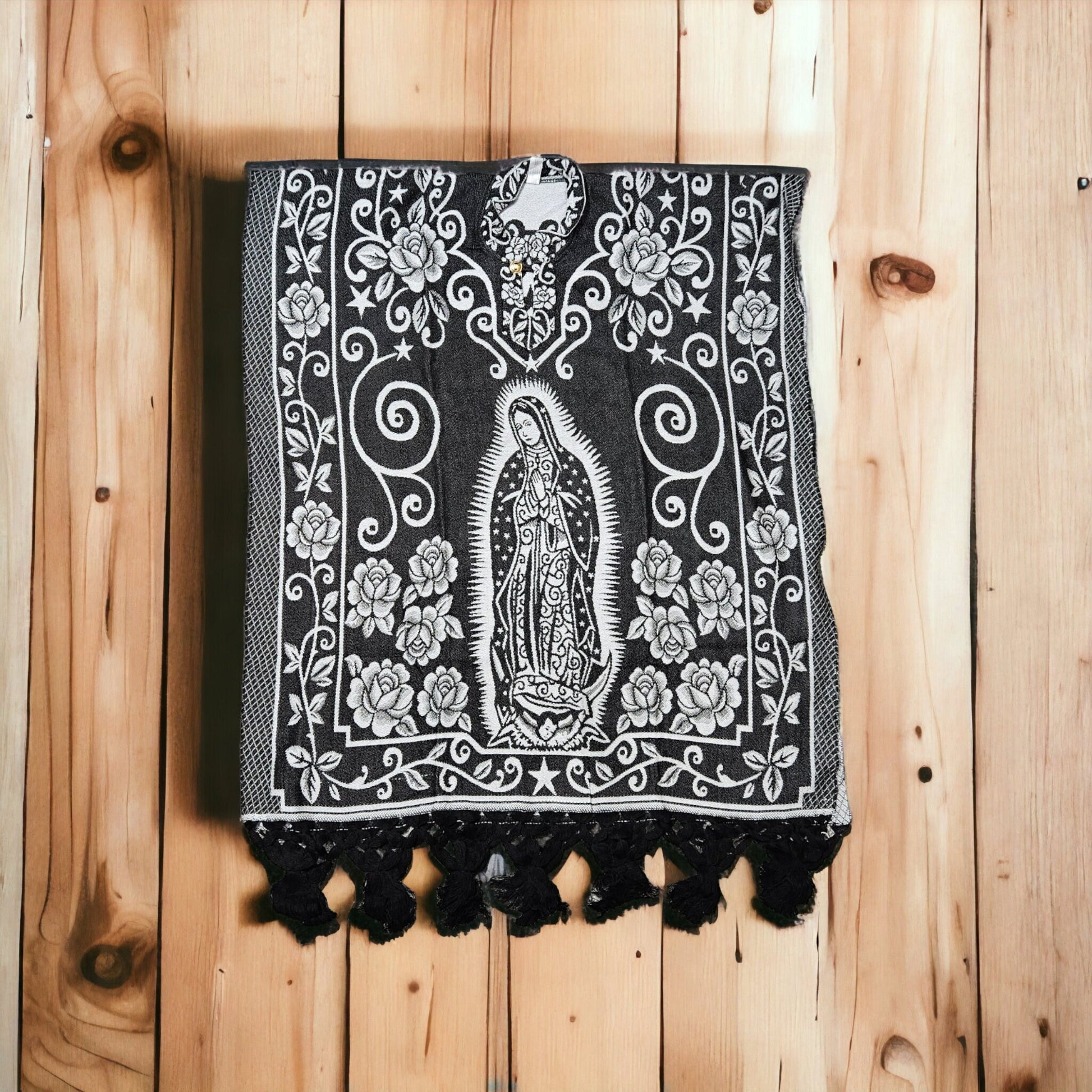 Virgen de guadalupe gaban, poncho con la virgen de guadalupe, mexican shawl, rebozo mexicano