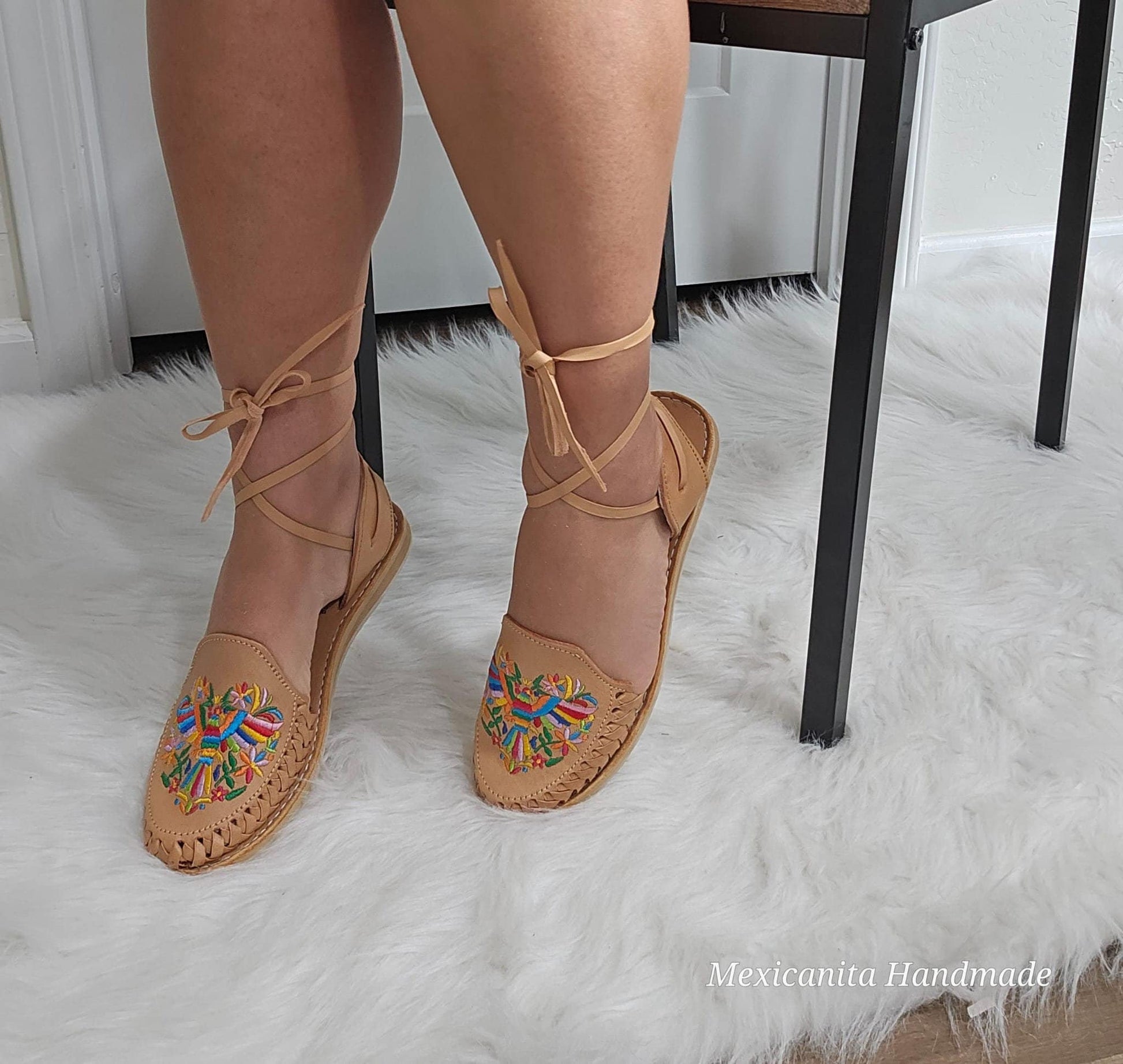 Otomi Mexican Huaraches Women's Otomi Closed Toe Huarache