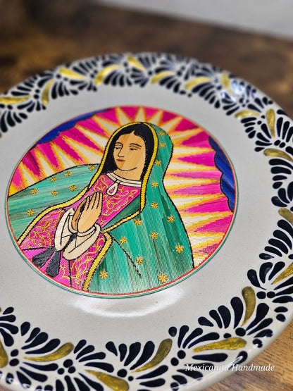 Virgin of Guadalupe decorative plate||Virgen art||Talavera pottery||Virgen de guadalupe talavera||Gift for Mom|| collectible plates