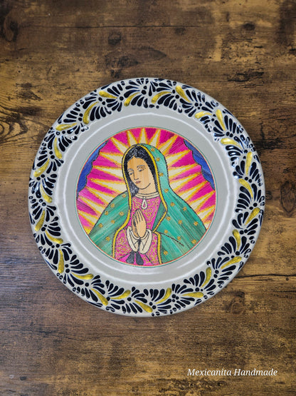 Virgin of Guadalupe decorative plate||Virgen art||Talavera pottery||Virgen de guadalupe talavera||Gift for Mom|| collectible plates