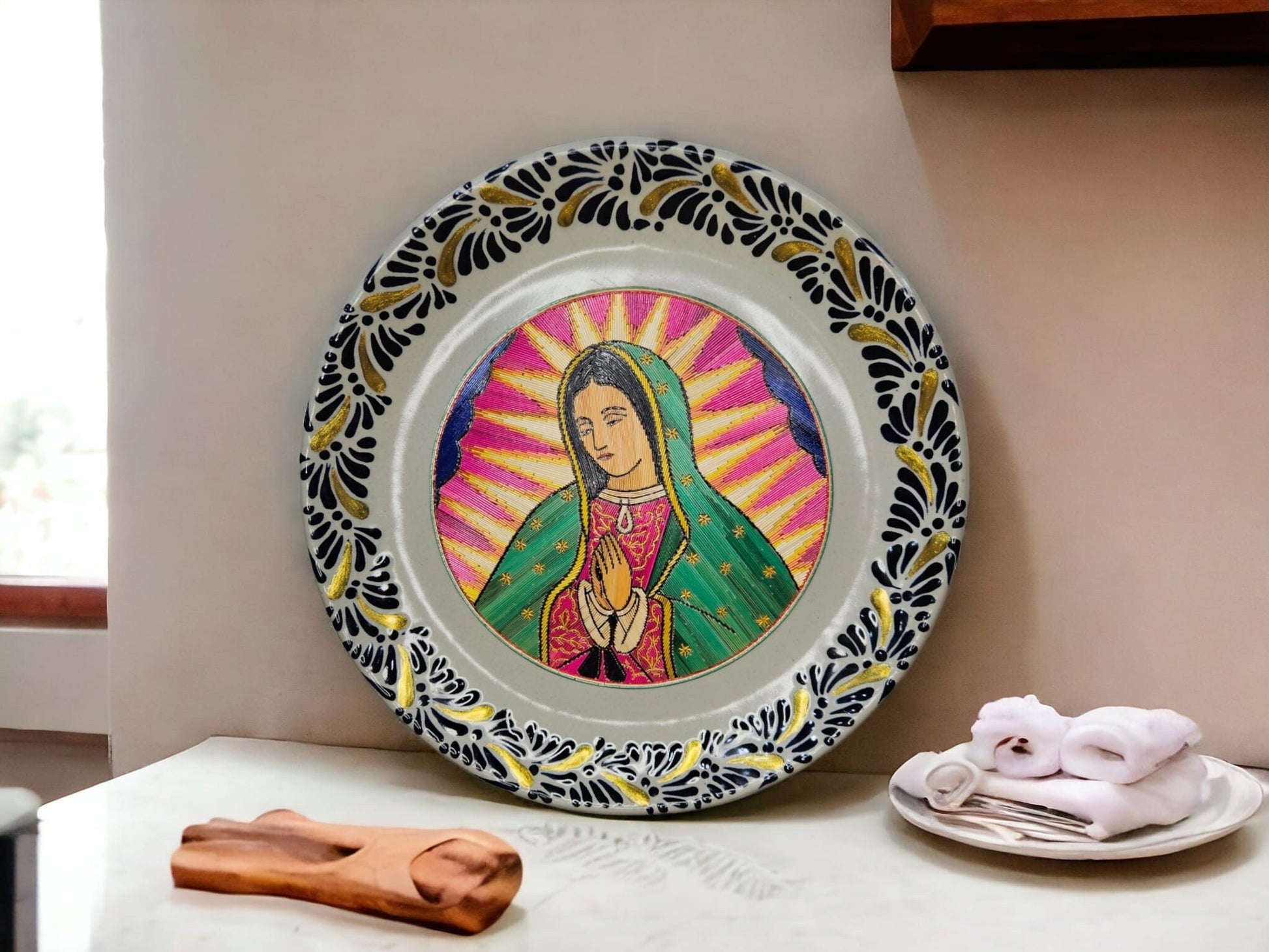 Virgin of Guadalupe decorative plate||Virgen art||Talavera pottery||Virgen de guadalupe talavera||Gift for Mom|| collectible plates